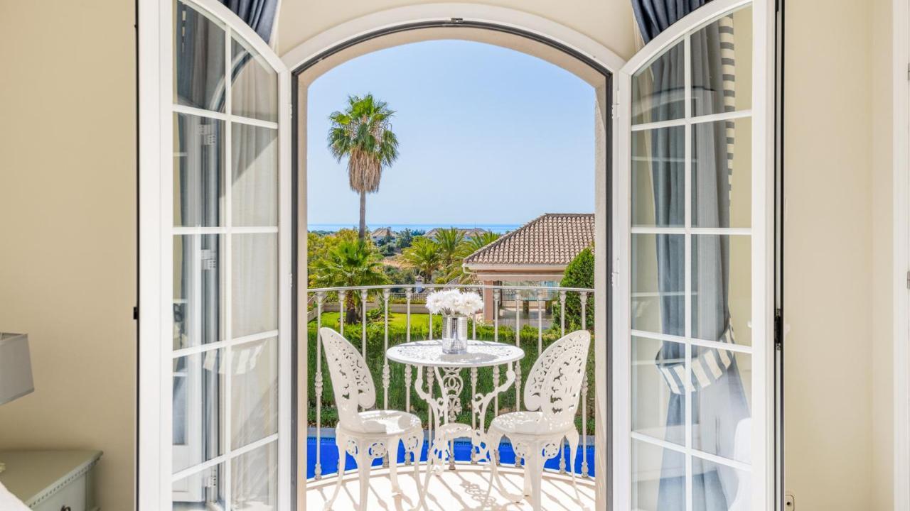 Villa Golden Mile Close To
